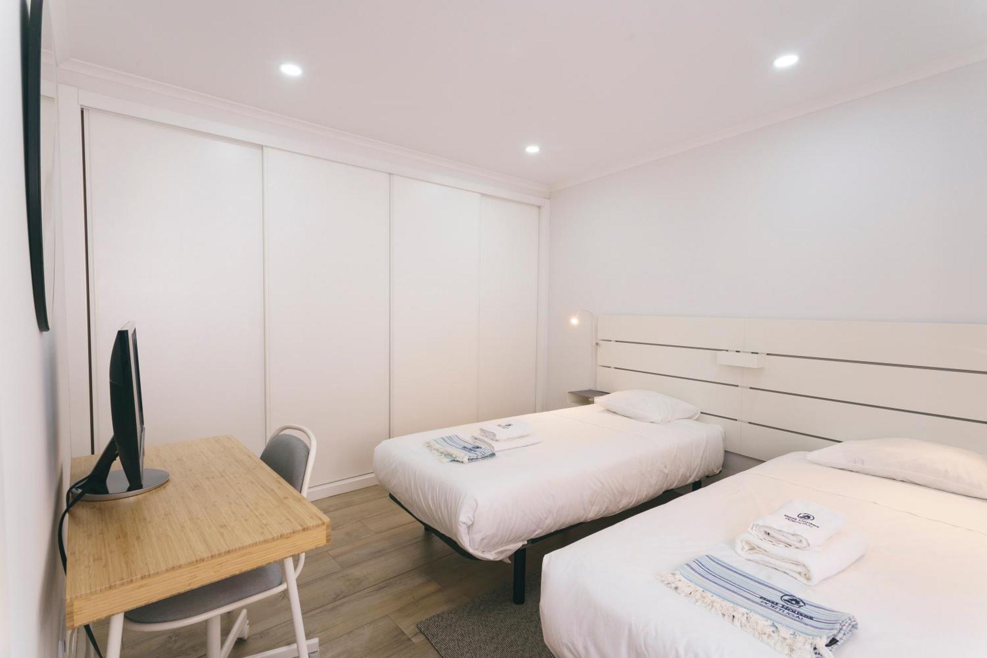 Best Houses 102 - Hut Spot ペニシェ エクステリア 写真